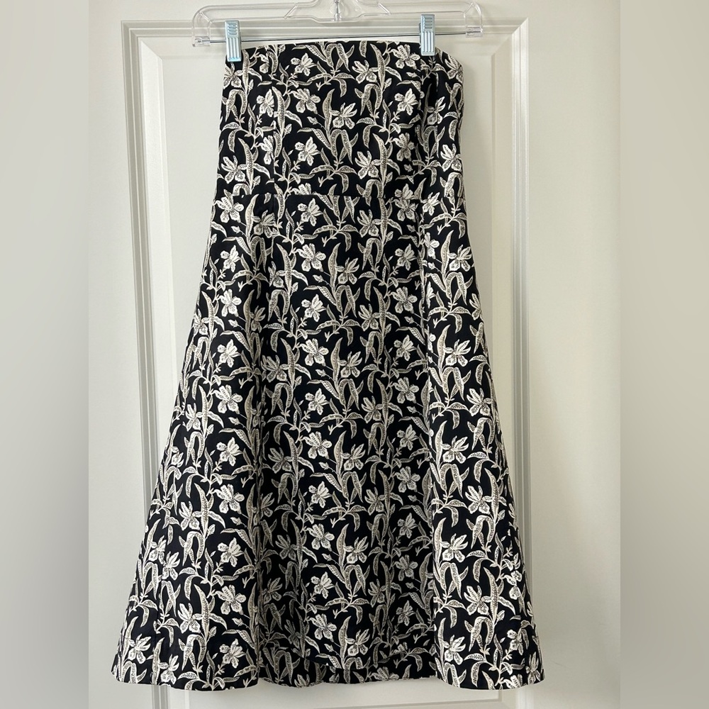 Strapless black and white dress.